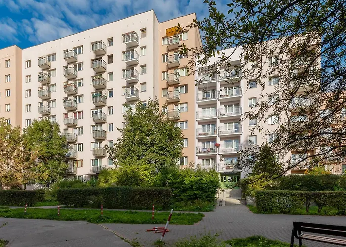Kopcinskiego Bright & Spacious Apartment Warsaw Ursynow By Noclegi Renters