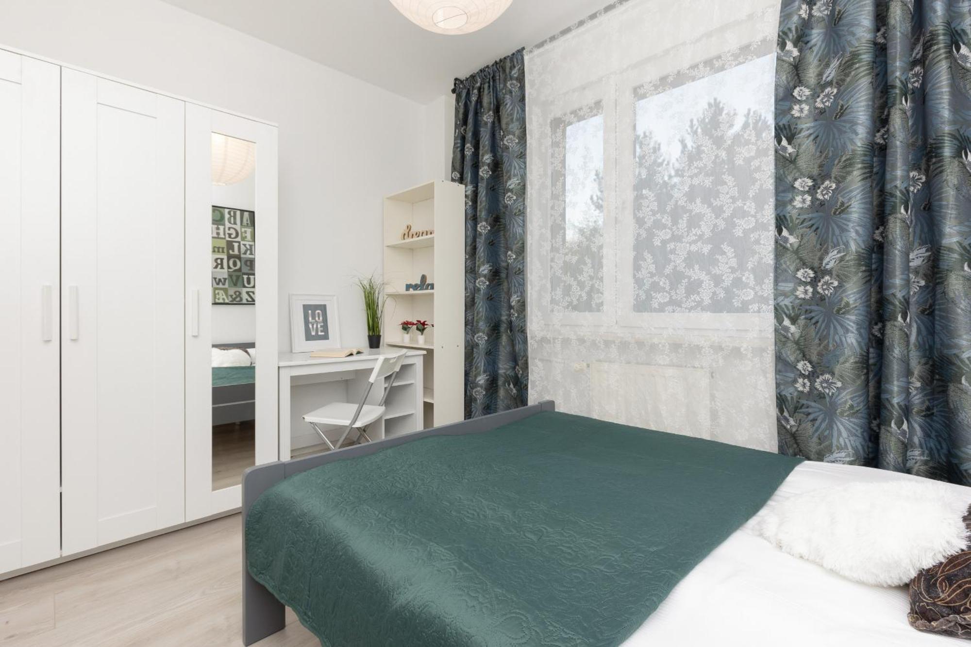Kopcinskiego Bright & Spacious Ursynow By Renters Apartment Warschau